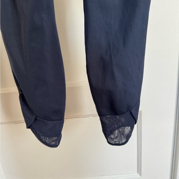 Nike Yoga Dri-FIT High-Waisted 7/8 Leggings Blue Size Medium - new w/o tag - Picture 4 of 5